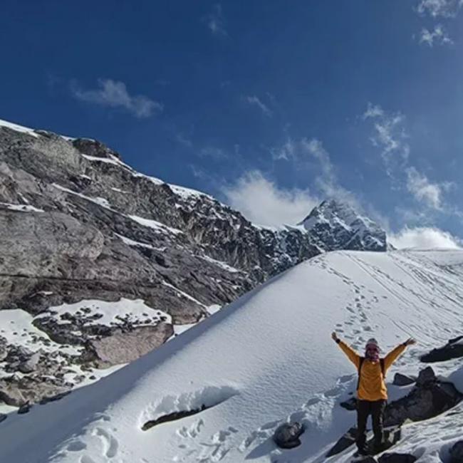 TOUR NEVADO RAJUNTAY