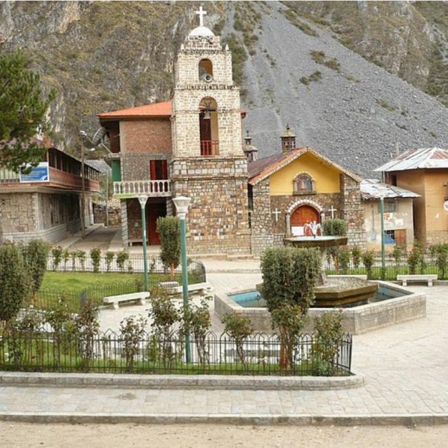 TOUR HUANCAYA